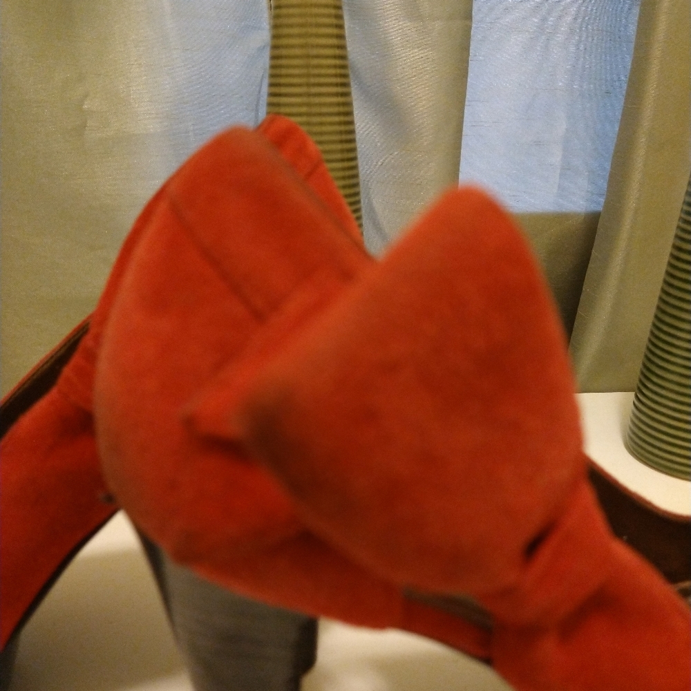Shoes - Picture 5 of 5